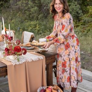 Jilly Box Fall 2023 Mad About Style The Grace Midi Dress Size M